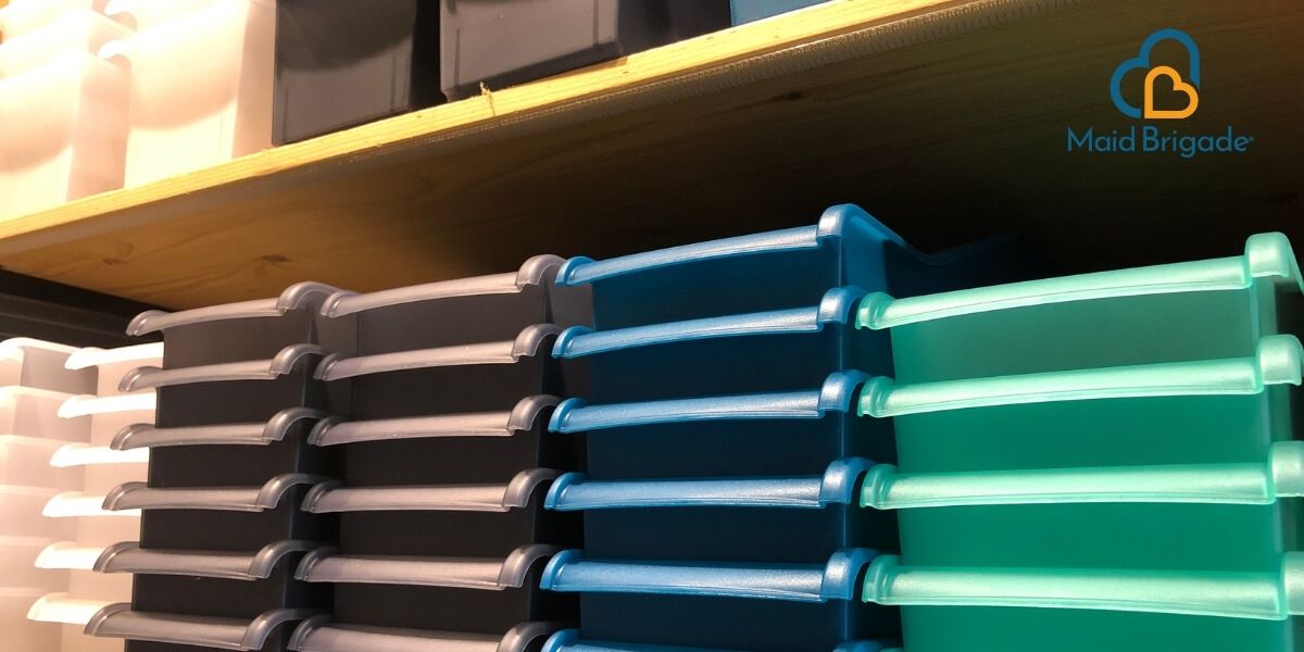 how-to-store-and-organize-holiday-decor-without-the-chaos