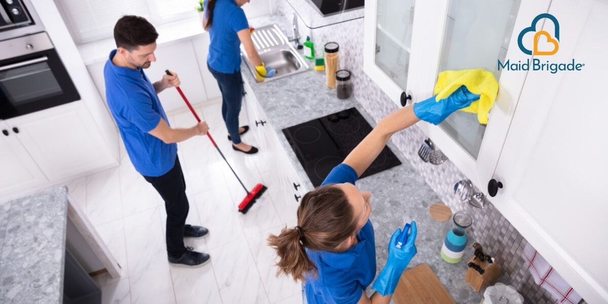 the-dfference-between-regular-clenaing-deep-cleaning-